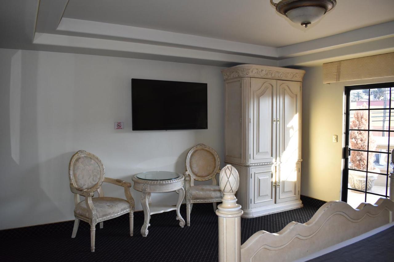 Hotel Frontiere 티후아나 외부 사진